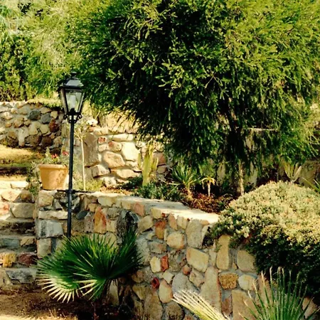 Feriehus Sa Domu De Is Istellas *